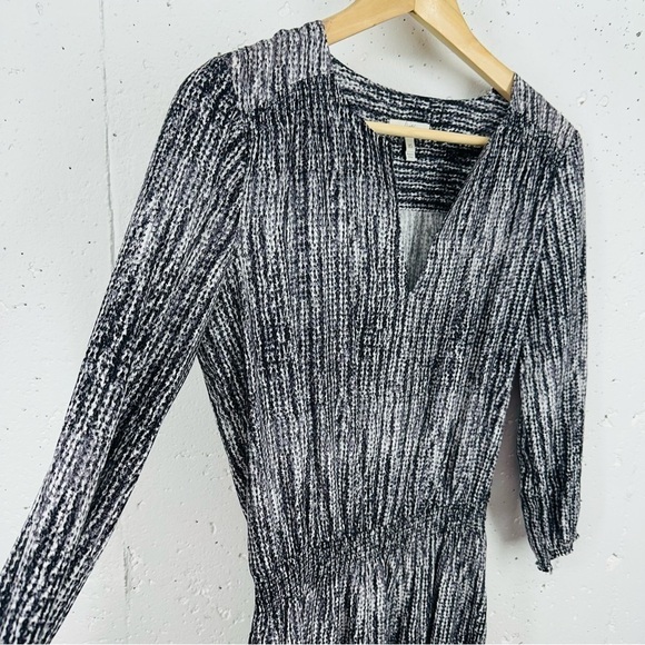 Joie size XS Black White Smocked Waist Mini Dress - Picture 10 of 14